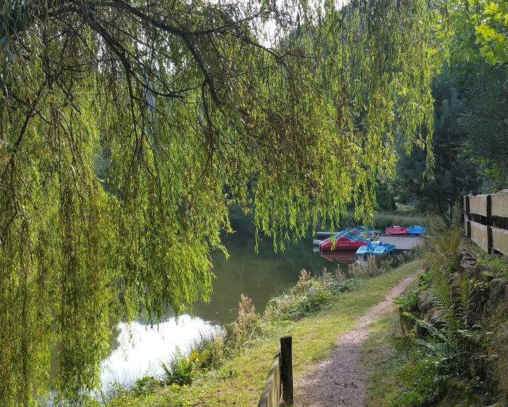 Paddelweiher Huette